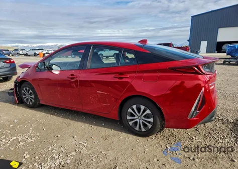 2020 Toyota Prius Prime Le z USA, uszkodzony, nr VIN JTDKARFP9L3133597